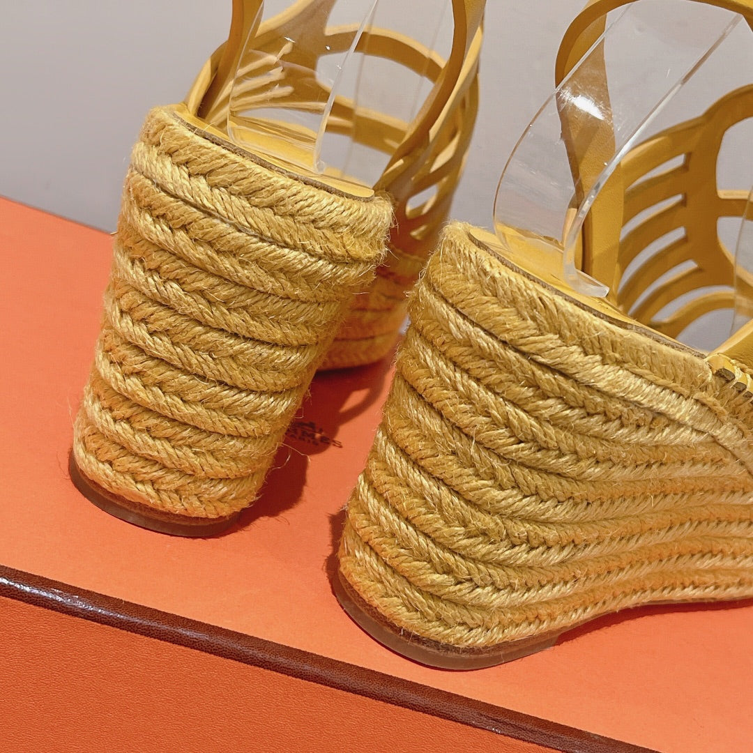 New 1:1 rep HM HIGH HEELS 051