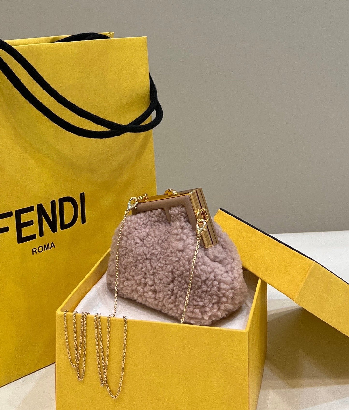 Top QualityTop Quality Top QualityTop Qualityrst Mini Pink Mink Bag For Woman 11.5cm/4in