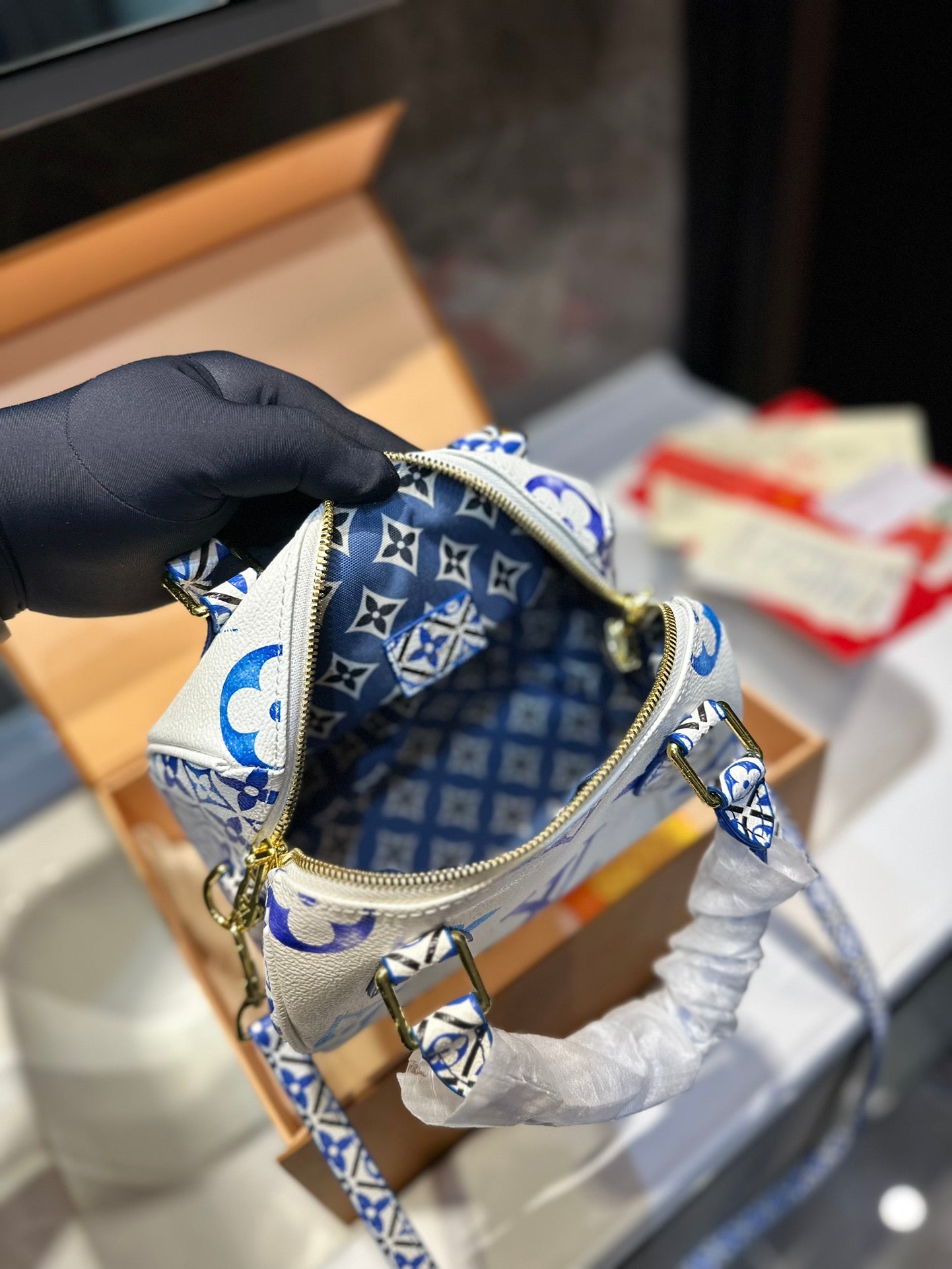 New 1:1 rep Lux Bags LUV 899
