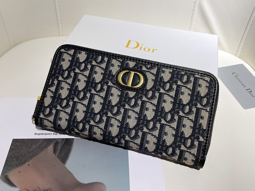 EN - New 1:1 rep  Wallet DIR 008