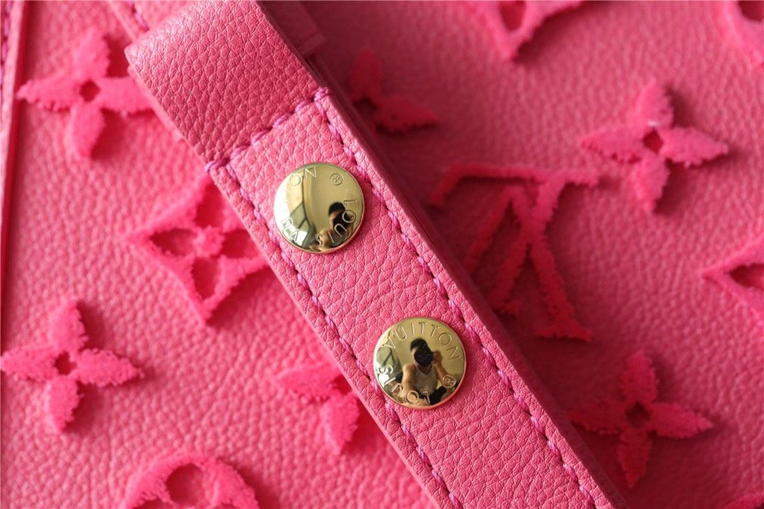 Top Quality Mini Dauphine Monogram Fluo Pink For Women,  Shoulder And Crossbody Bags 7.9in/20cm Top Quality M20747