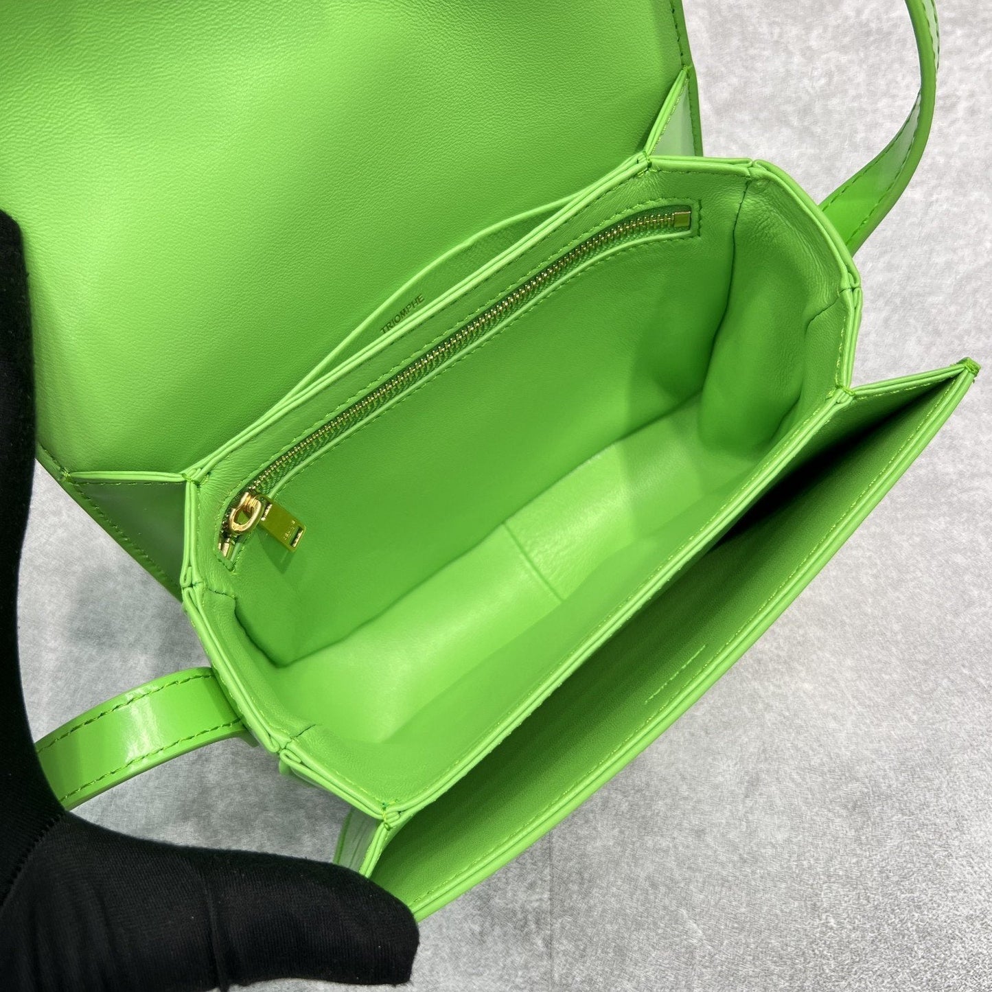Top Quality Mini Classique Cuir Triomphe Bag Green For Women 7.1in/18cm