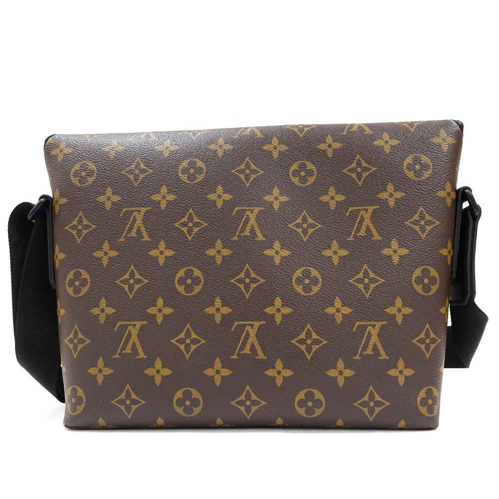 Louis Vuitton Magnetic Messengers M45557 Magnetic Messengers M45557 Magnetic Messengers M45557 Magnetic Messengers M45557 Magnetic Messengers