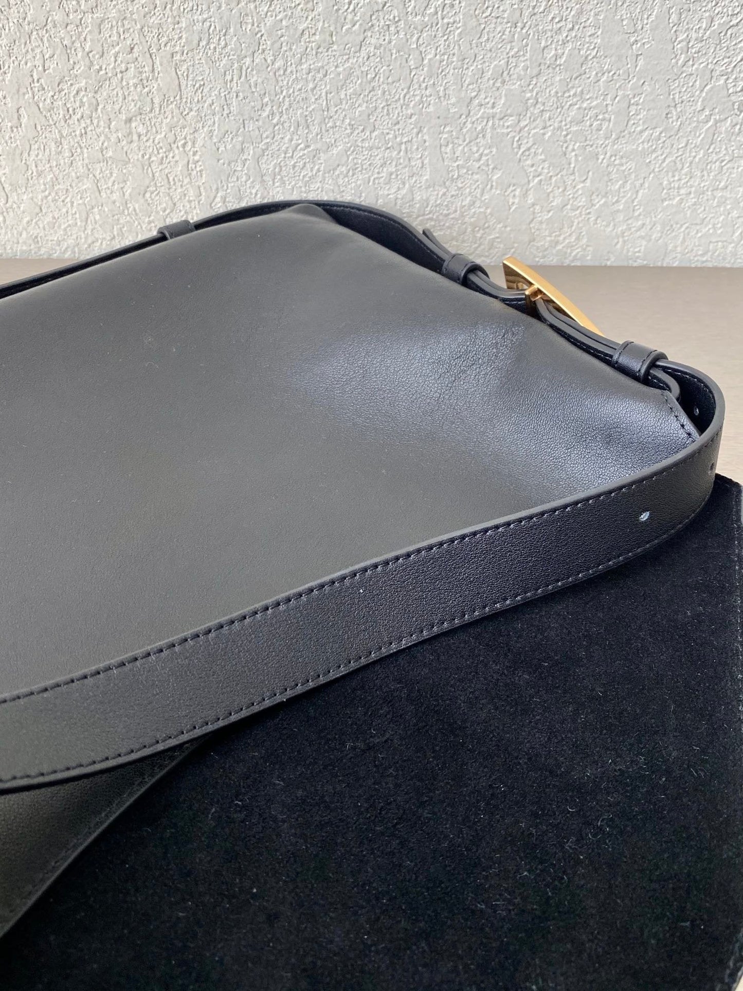 Top Quality Cradle Black, For Women, Women’s Bags 15.3in/39cm 680058V1BW03239