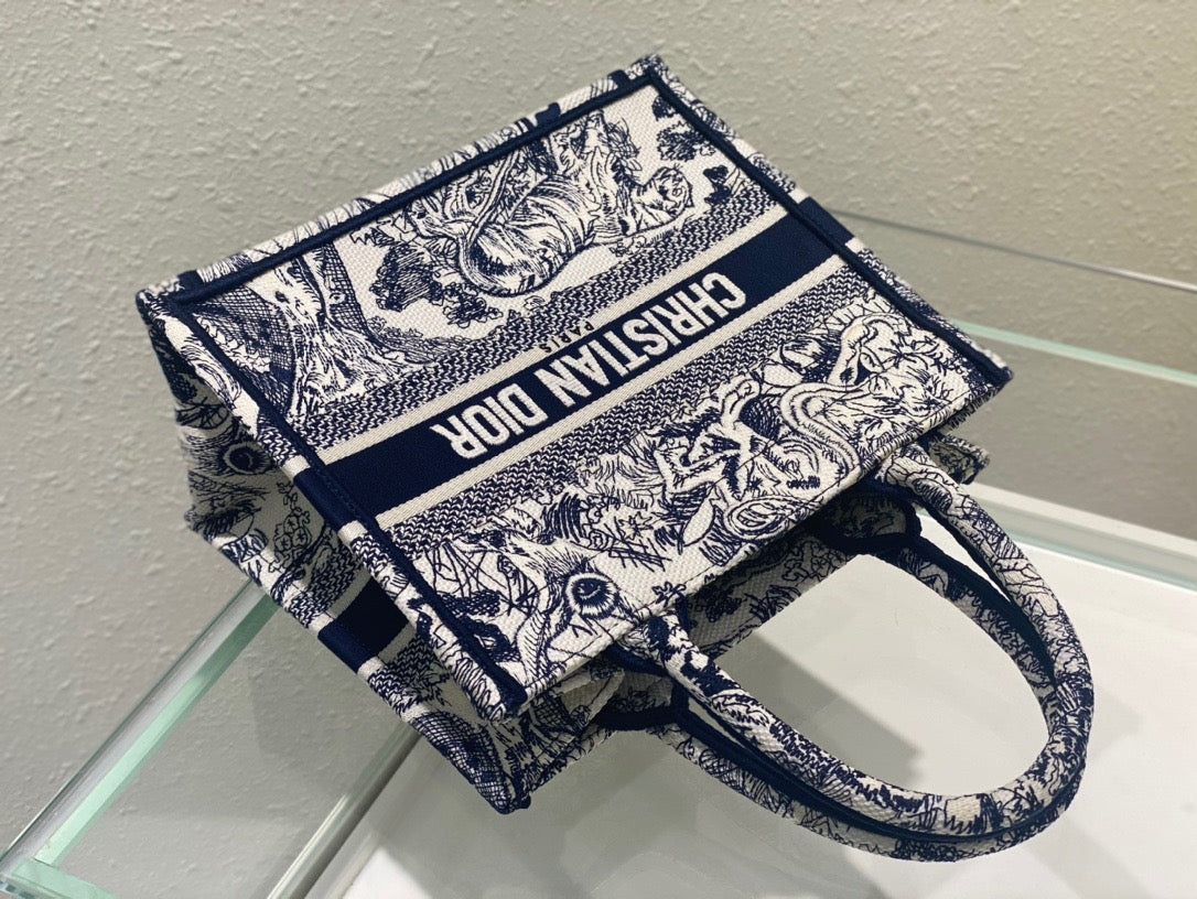 Top Quality Small Book Tote Blue, For Women, Womens Handbags 26.5cm/10.5in CD M1265ZRGO_M928