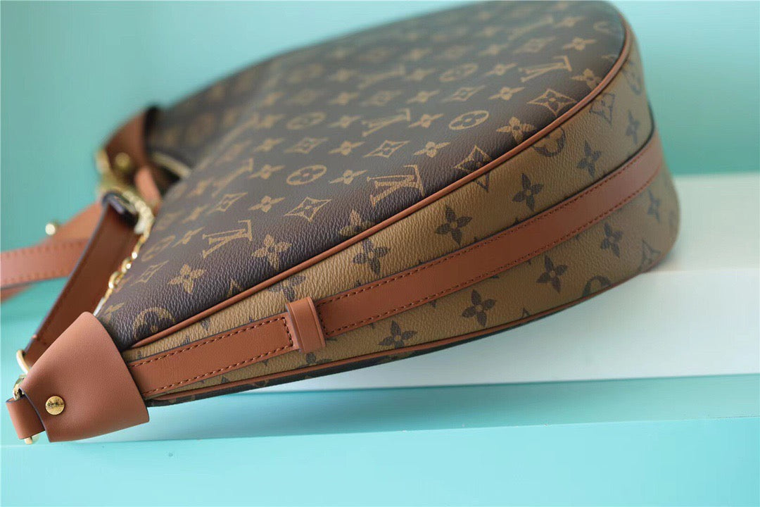 Top Quality Loop Monogram Canvas By Nicolas Ghesquiere For Women,  Shoulder And Crossbody Bags 23cm/9.1in Top Quality 