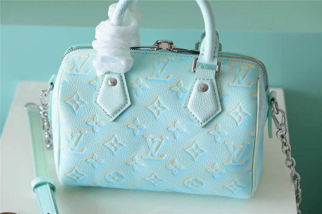 Top Quality Speedy Bandouliere 20 Monogram Empreinte Vert D’eau Green For Women,  Shoulder And Crossbody Bags 20.5cm/8.1in Top Quality M46092