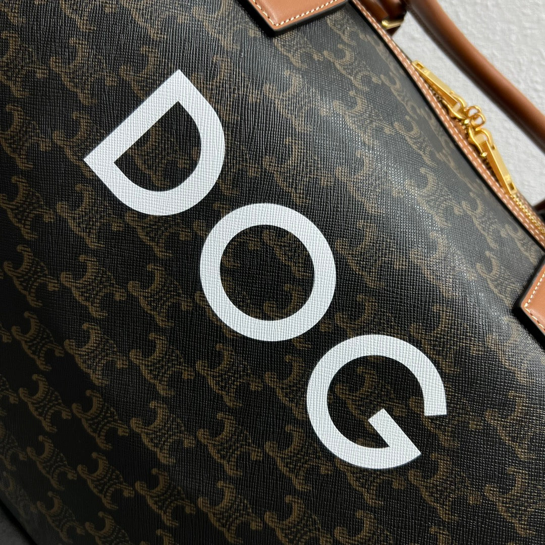 Top Quality Large Voyage Bag In Triomphe Canvas With Dog Print Tan For Women 20in/50cm 