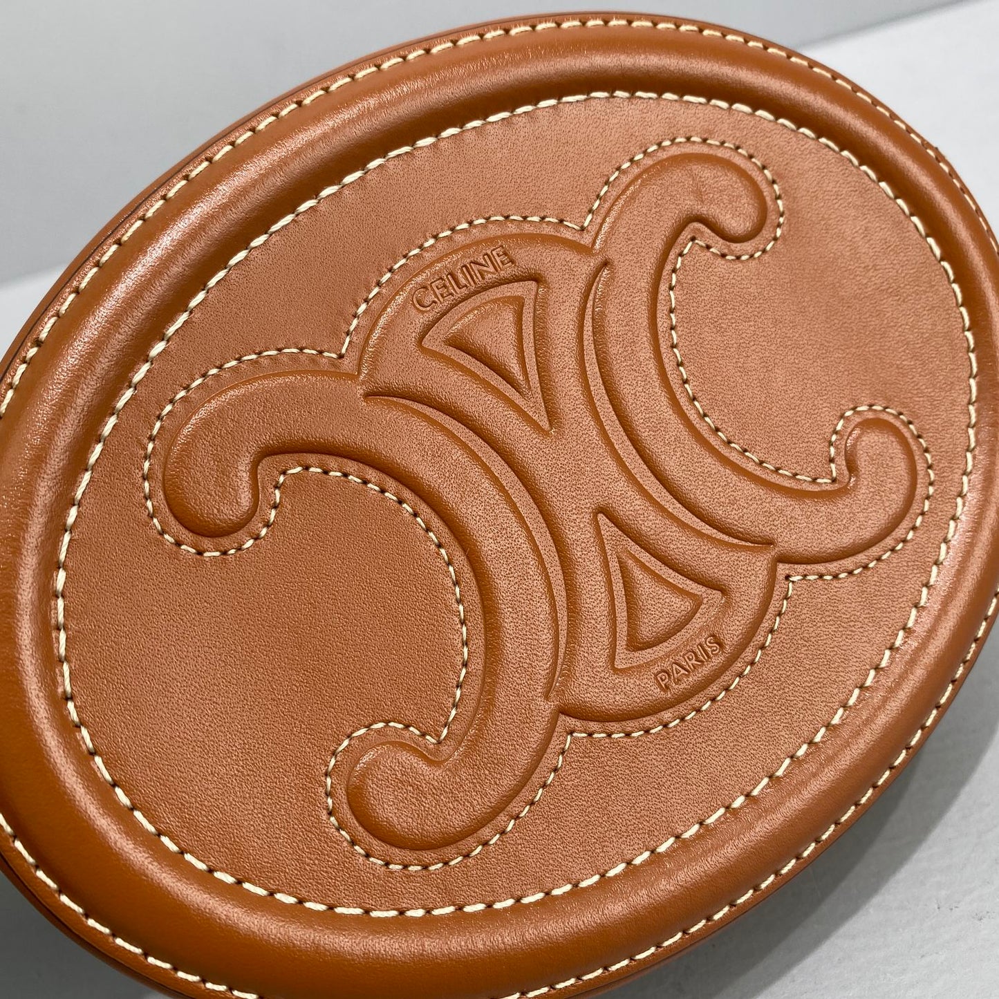 Top Quality Oval Bag Cuir Triomphe Brown For Women 8in/20cm 198603DXC.04LU