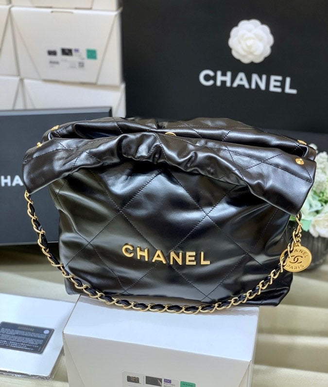 CHL 22 Handbag Black For Women 14in/37cm AS3261 B08037 94305
