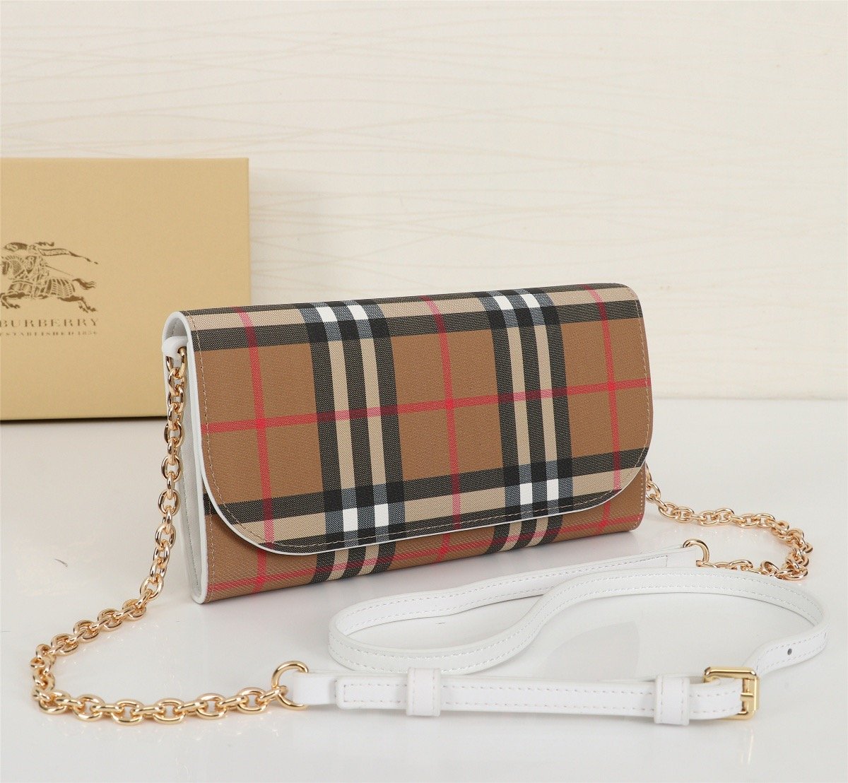 EN - New 1:1 rep  Bags BBR 023