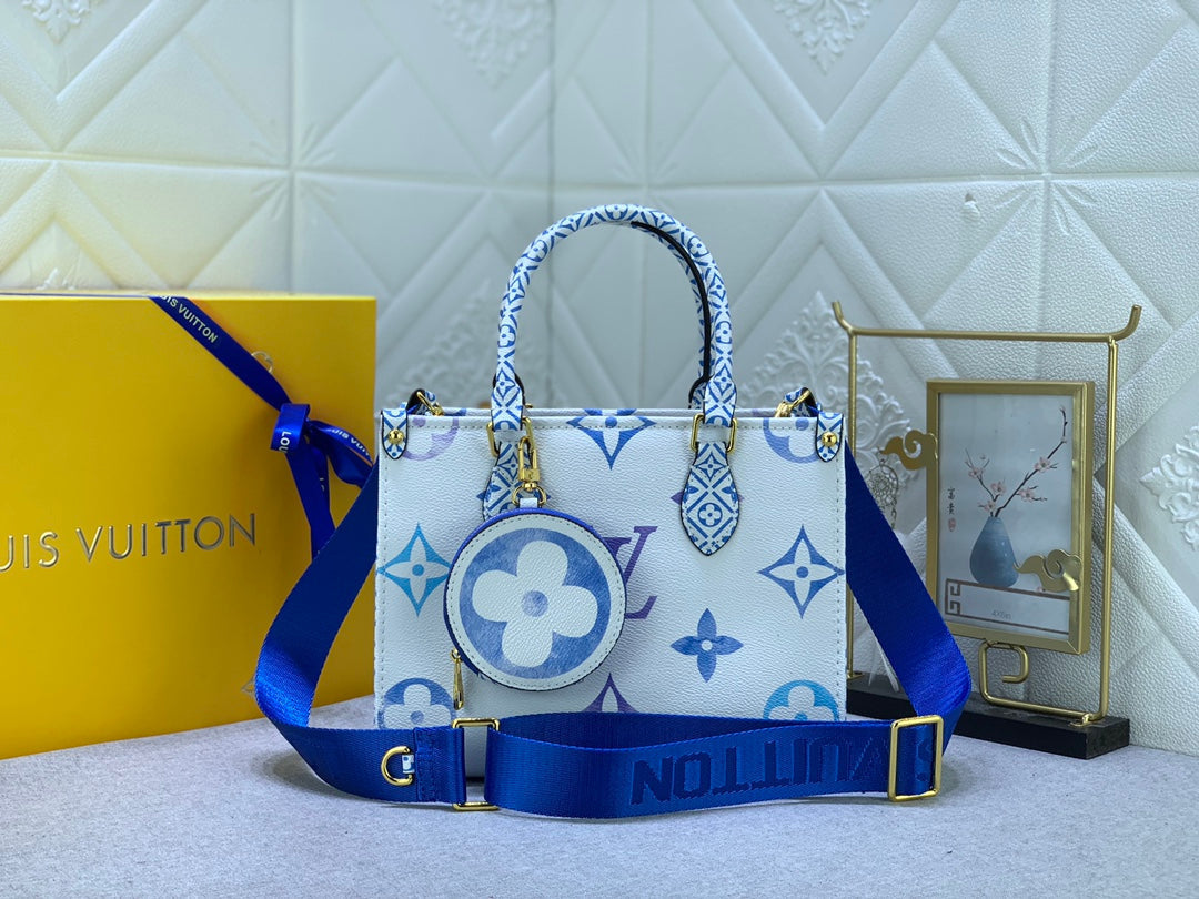EN - Luxury Bags LUV 820