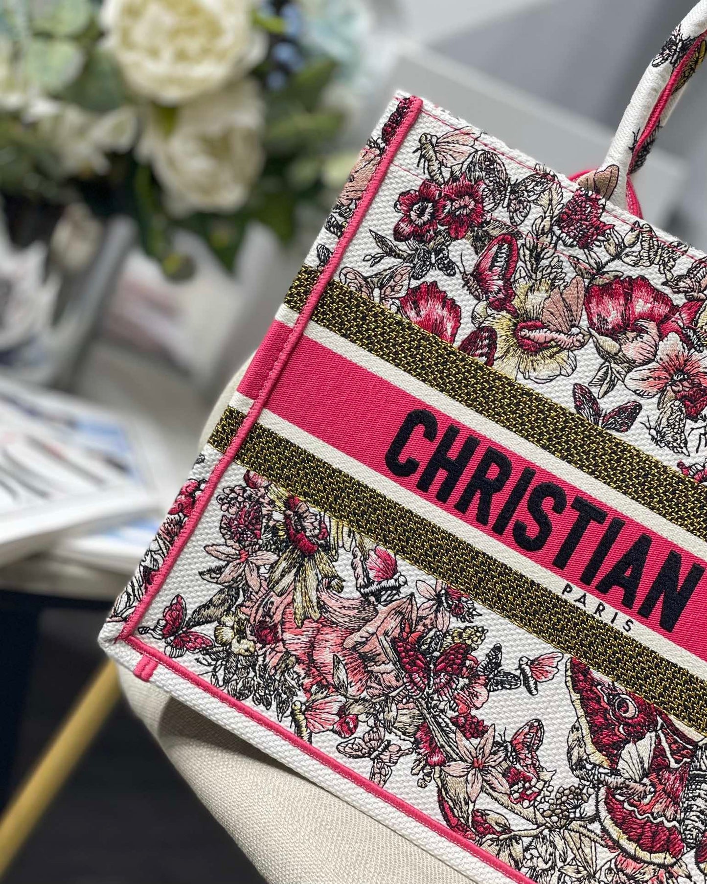 Top Quality MeTop Qualityum Book Tote Pink Multicolor, For Women, Womens Handbags 14in/36cm CD
