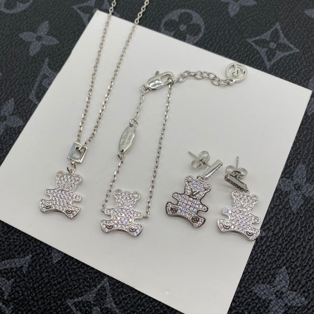 Combo Top Quality NecklaTop Qualitys 111