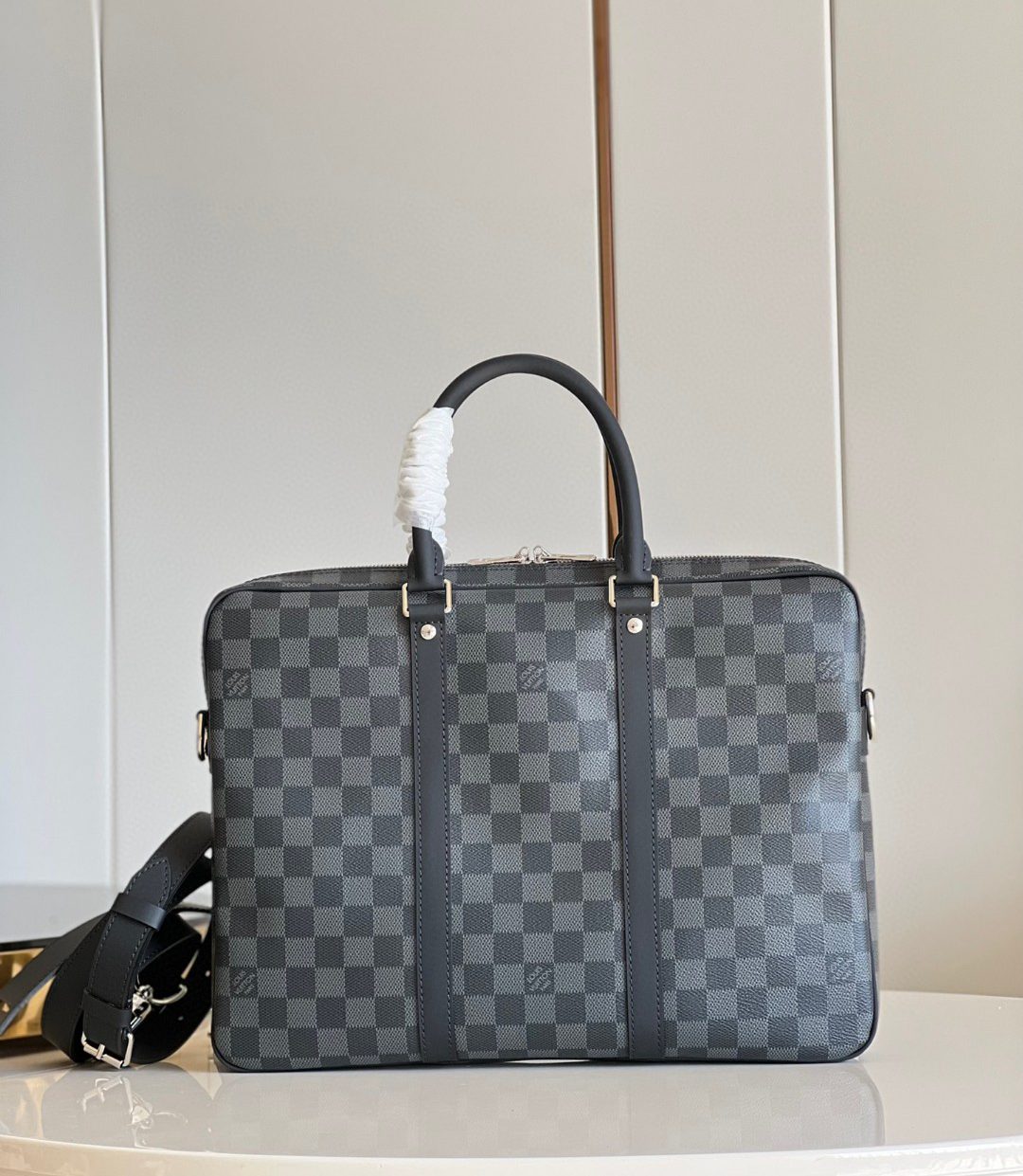 Top Quality Porte Documents Voyage PM Damier Graphite Canvas For Men, Bags, Shoulder And Crossbody Bags 13.8in/35cm Top Quality N41478