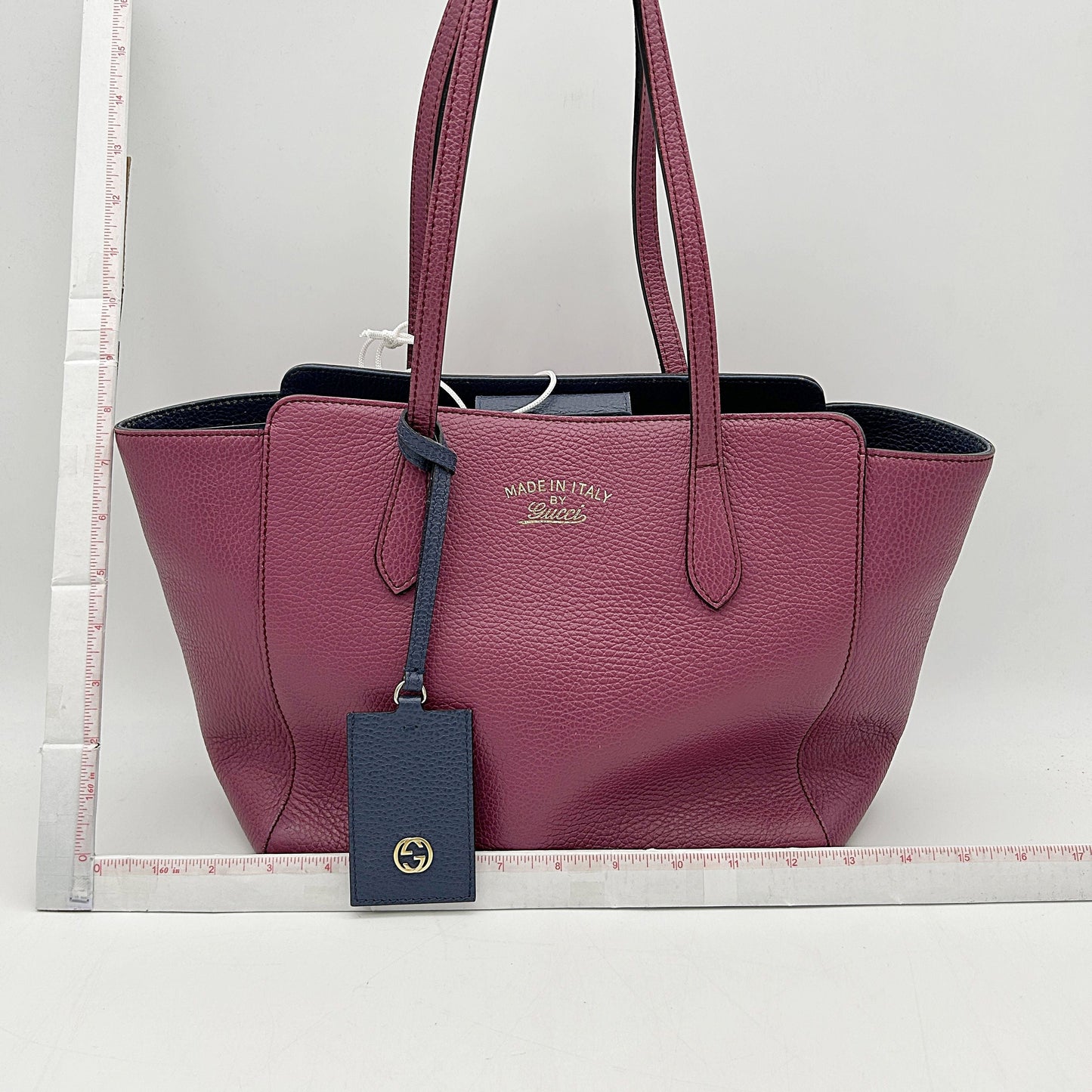 Gucci Leather Swing - Grey Shoulder Bags, Handbags  LA