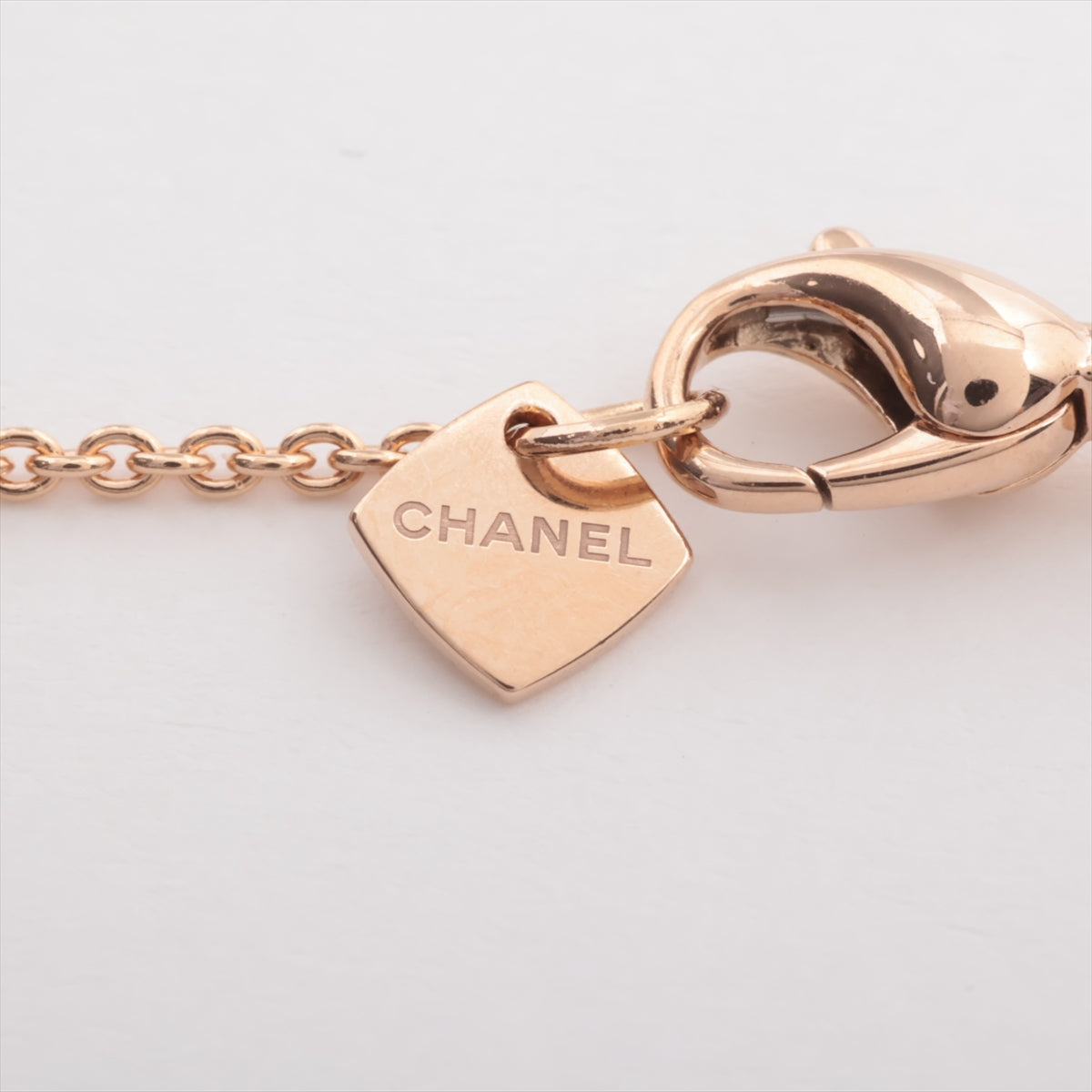 Chanel CocoCrash 750 (BG) 5.2g