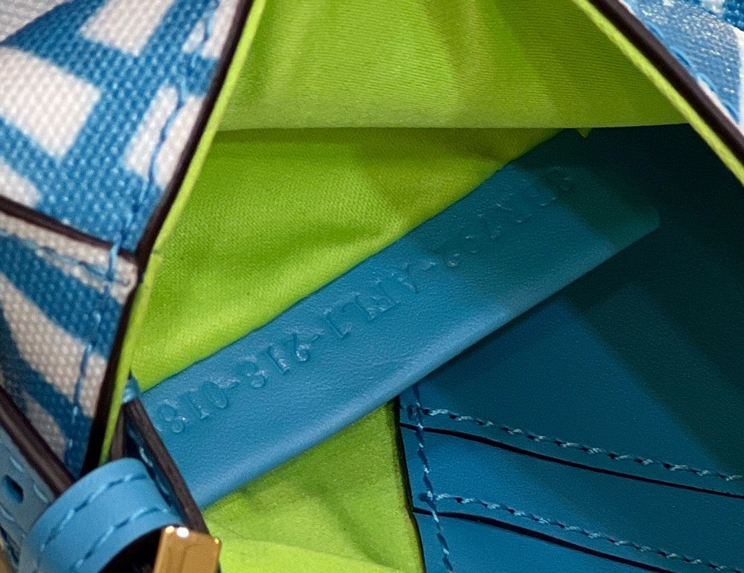 Top QualityTop Quality Mini Baguatte 1997 Blue Glazed Bag For Woman 19.5cm/7.5in