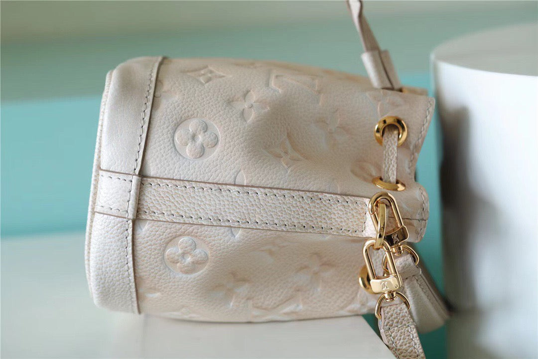 Top Quality Nano Noe Monogram Empreinte Light Beige For Women,  Shoulder And Crossbody Bags 6.3in/16cm Top Quality M81463
