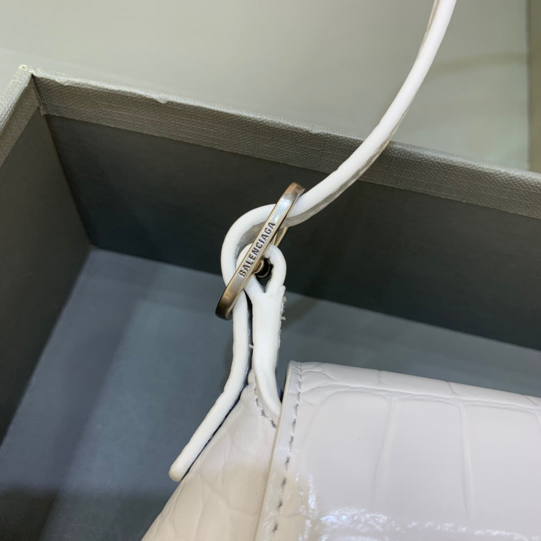 Top Quality XX Small Flap Bag Box White, For Women,  Bags 10.6in/27cm 6956452109A9001