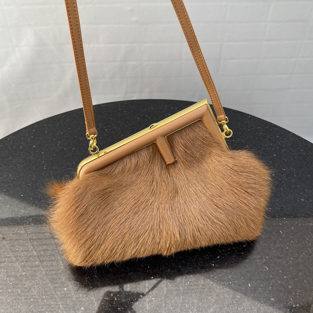 Top QualityTop Quality Top QualityTop Qualityrst Small Brown Fox Fur Bag For Woman 26cm/10in