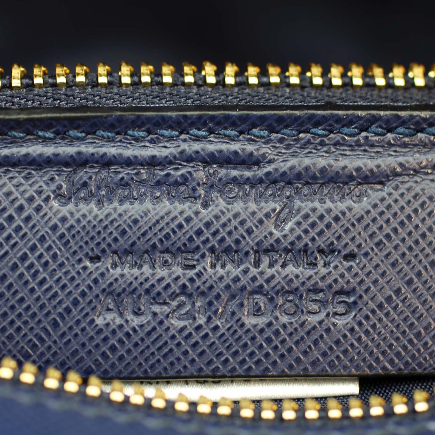 Salvatore Ferragamo Ginny Vara Saffiano