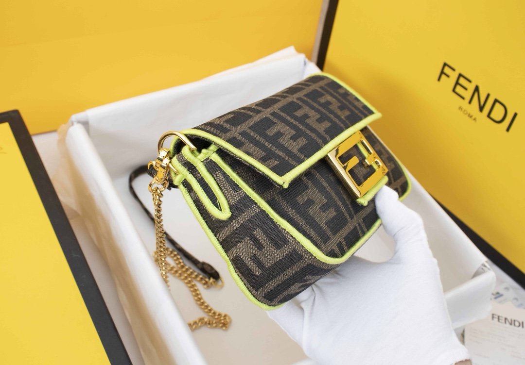EN - New 1:1 rep  Bags FEI 162