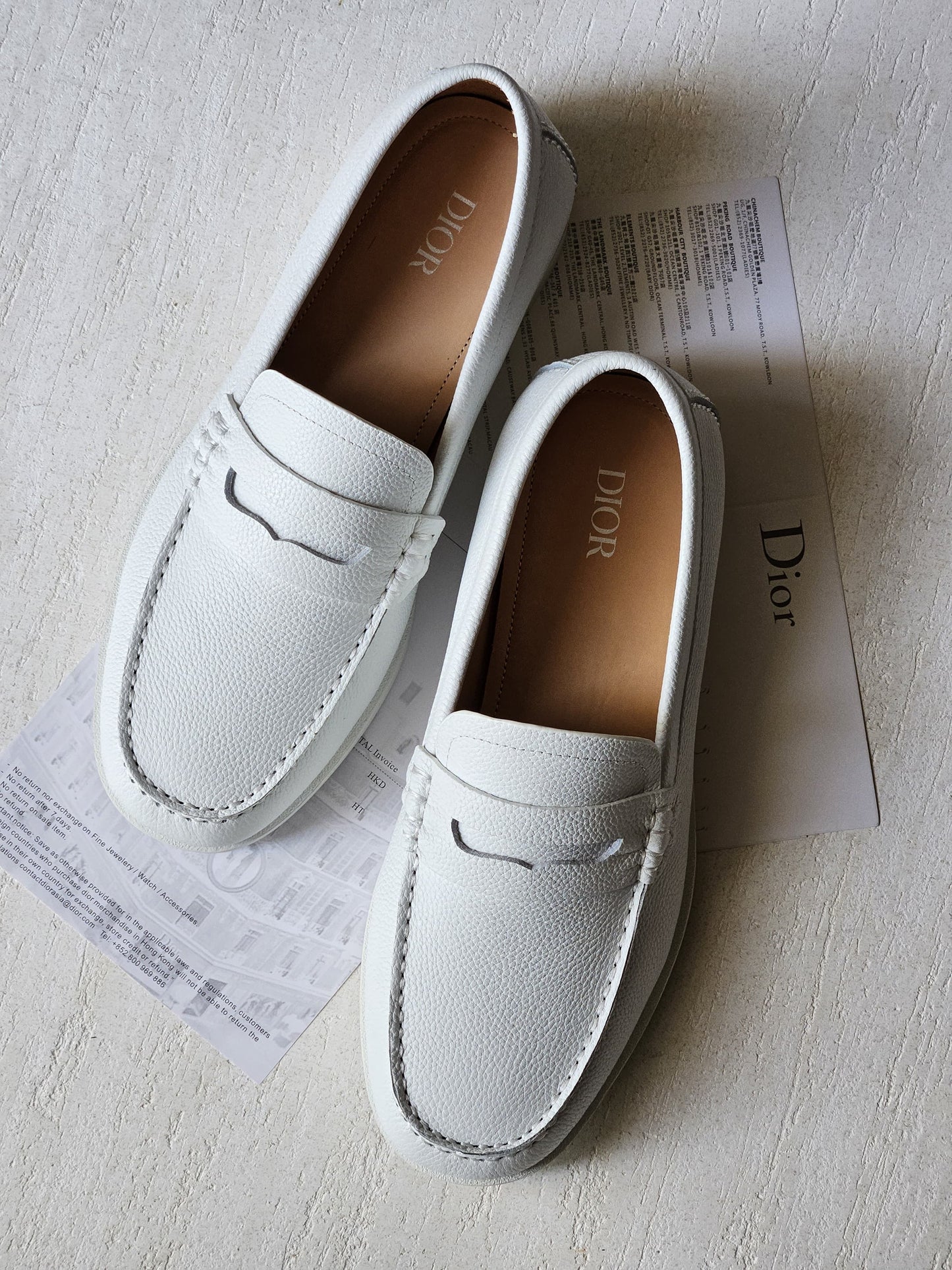 DIOR