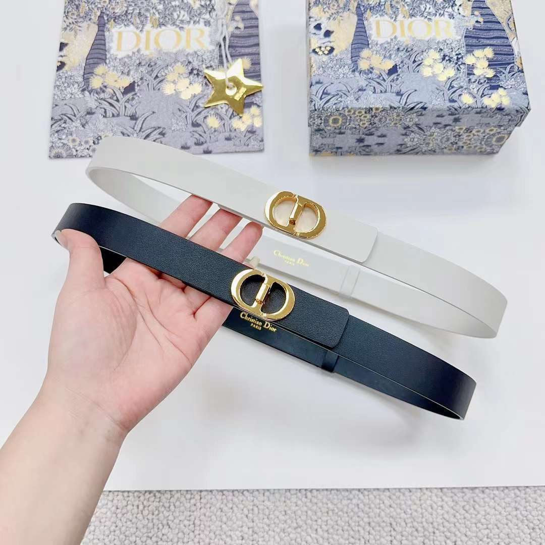 DIOR