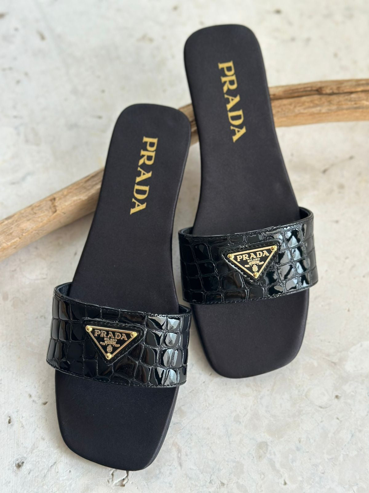 PRADA