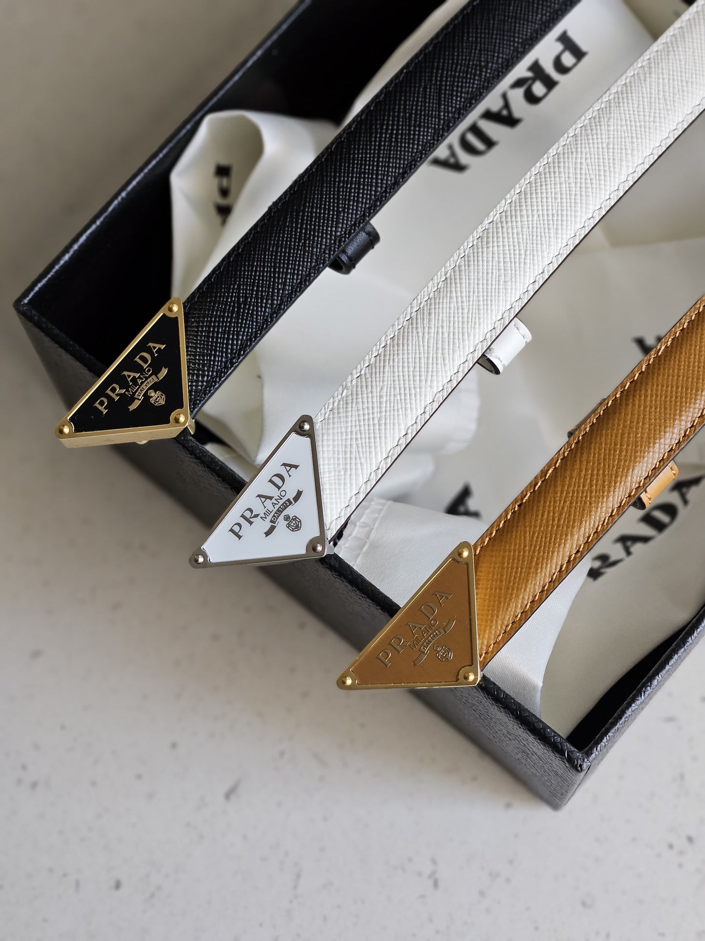 PRADA (3 Color)