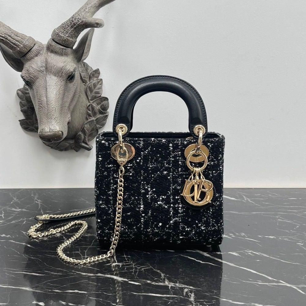 DIOR
