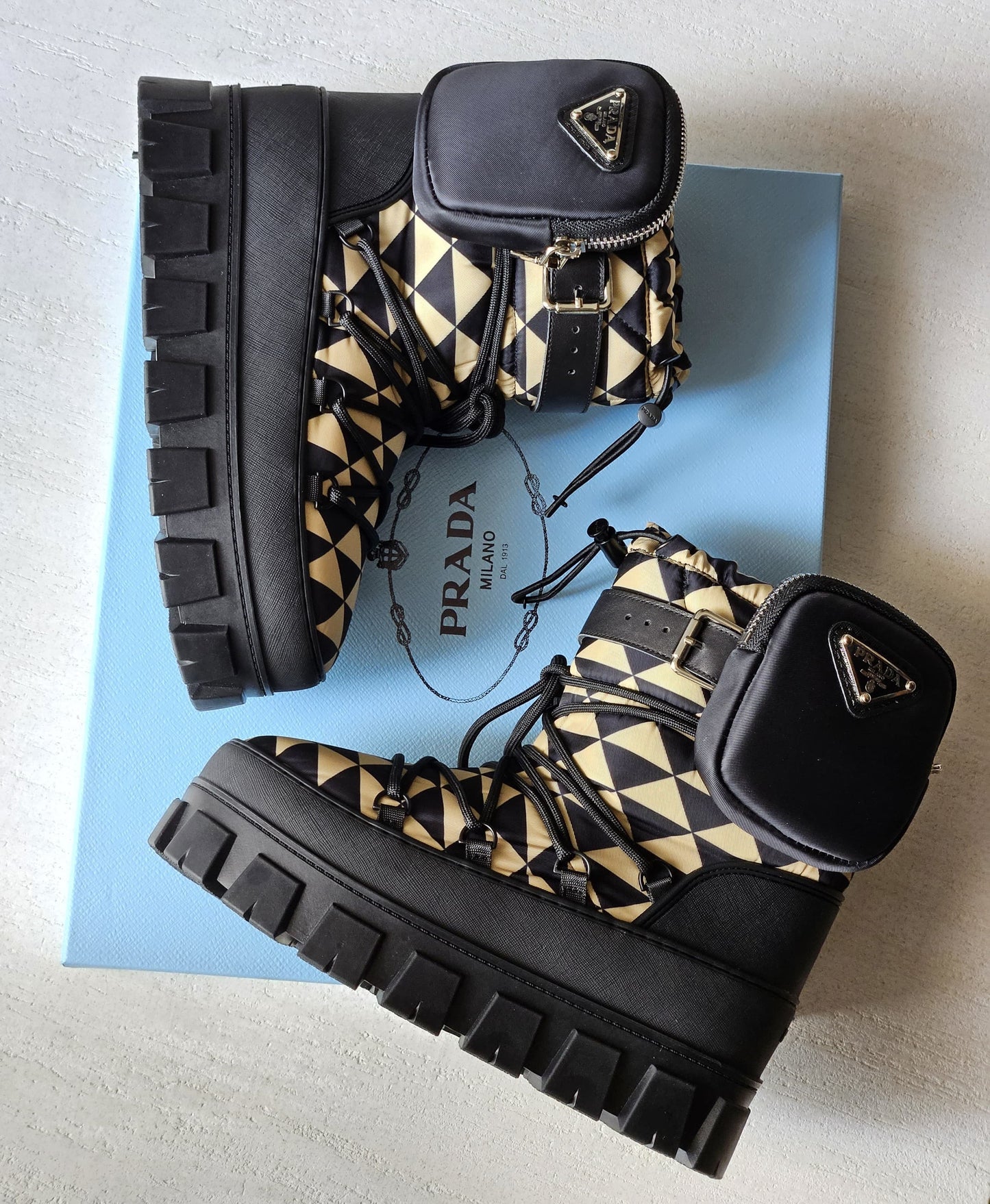 PRADA