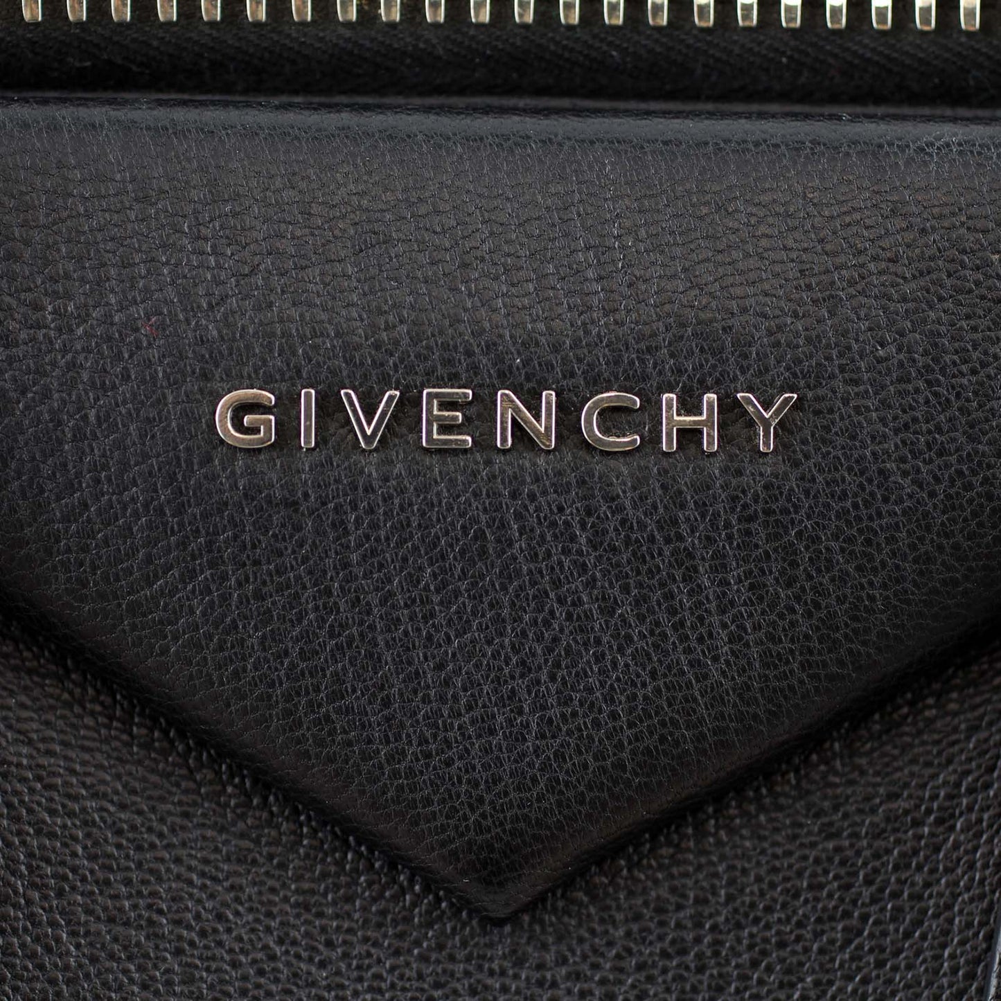 Givenchy Antigona Medium