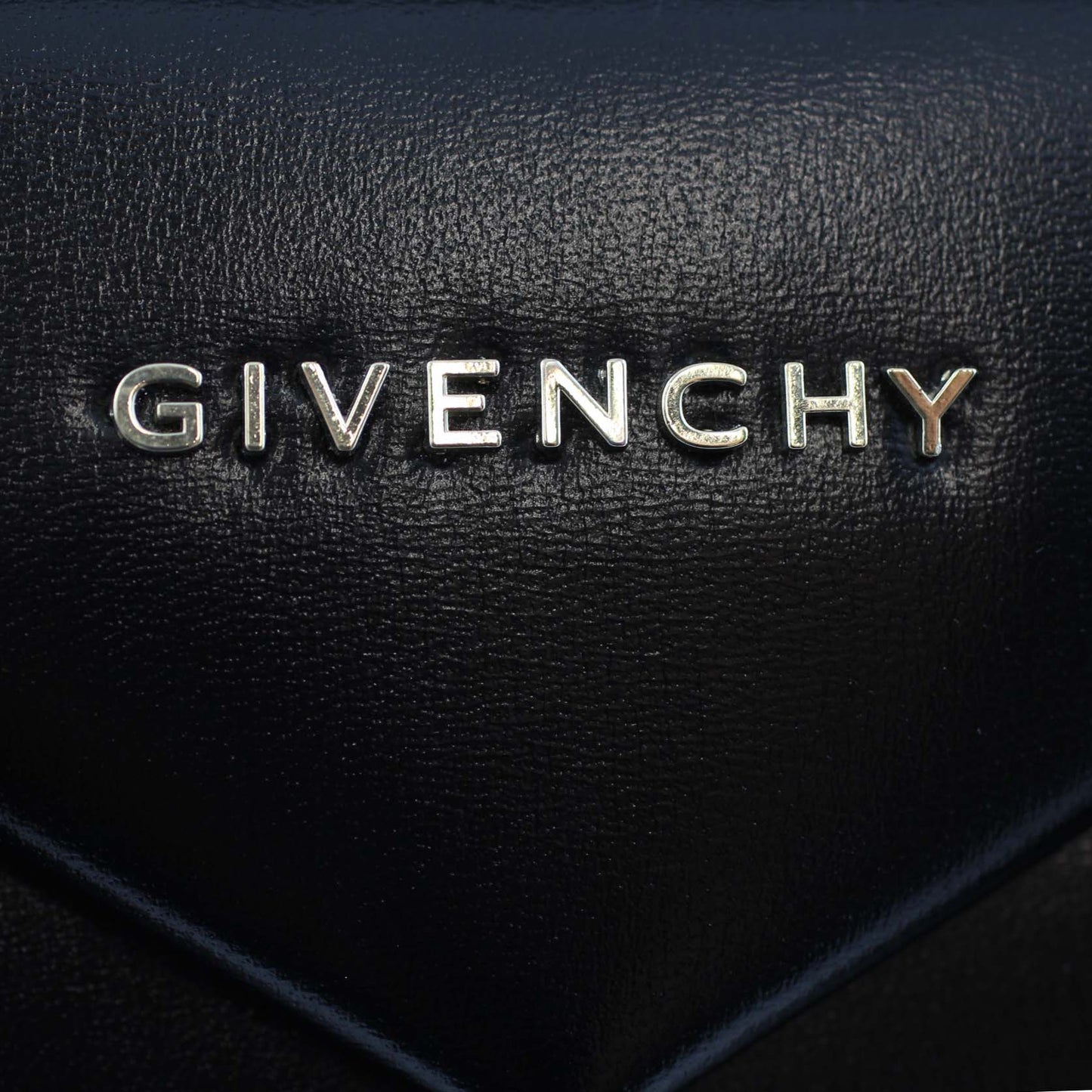 Givenchy Antigona Medium