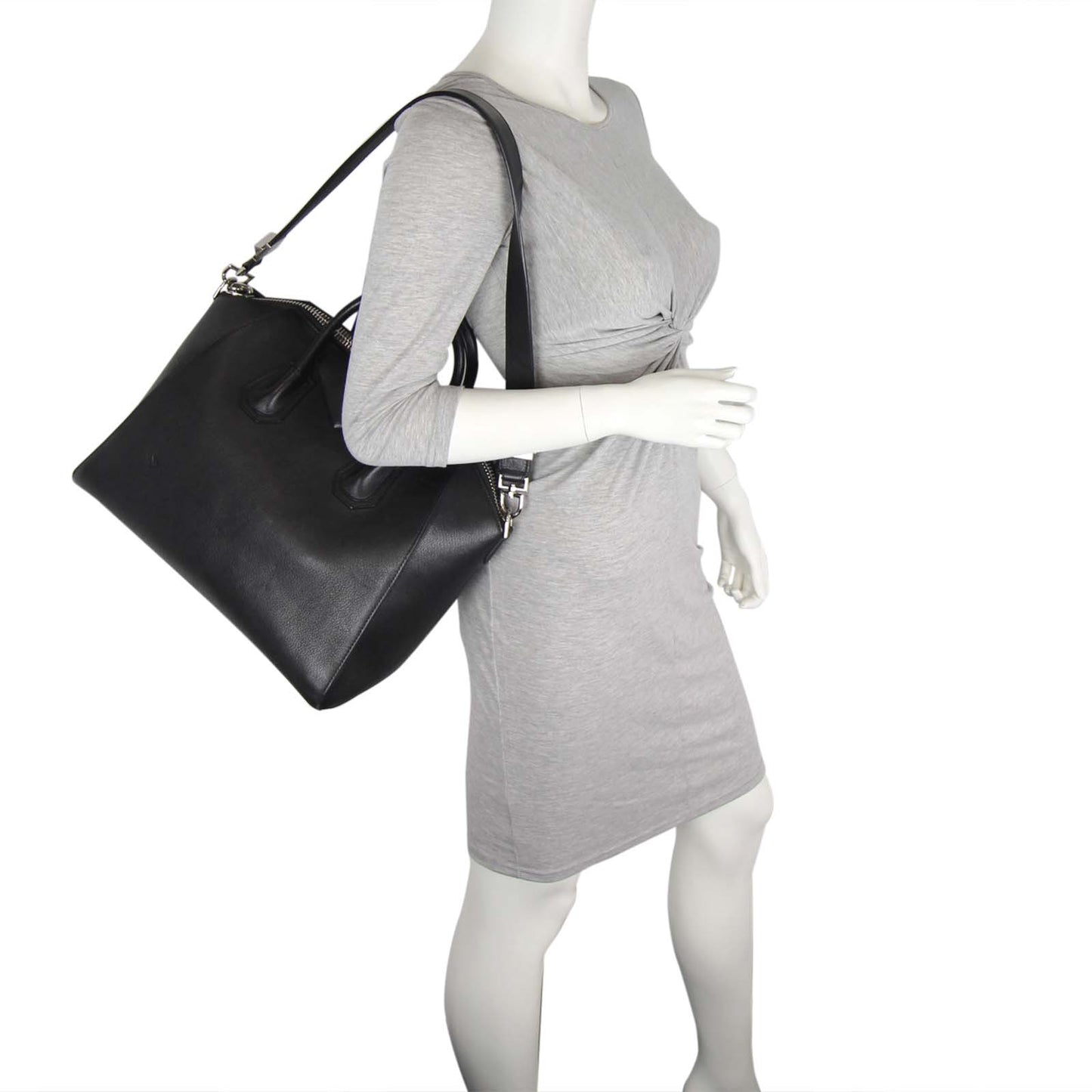 Givenchy Antigona Medium