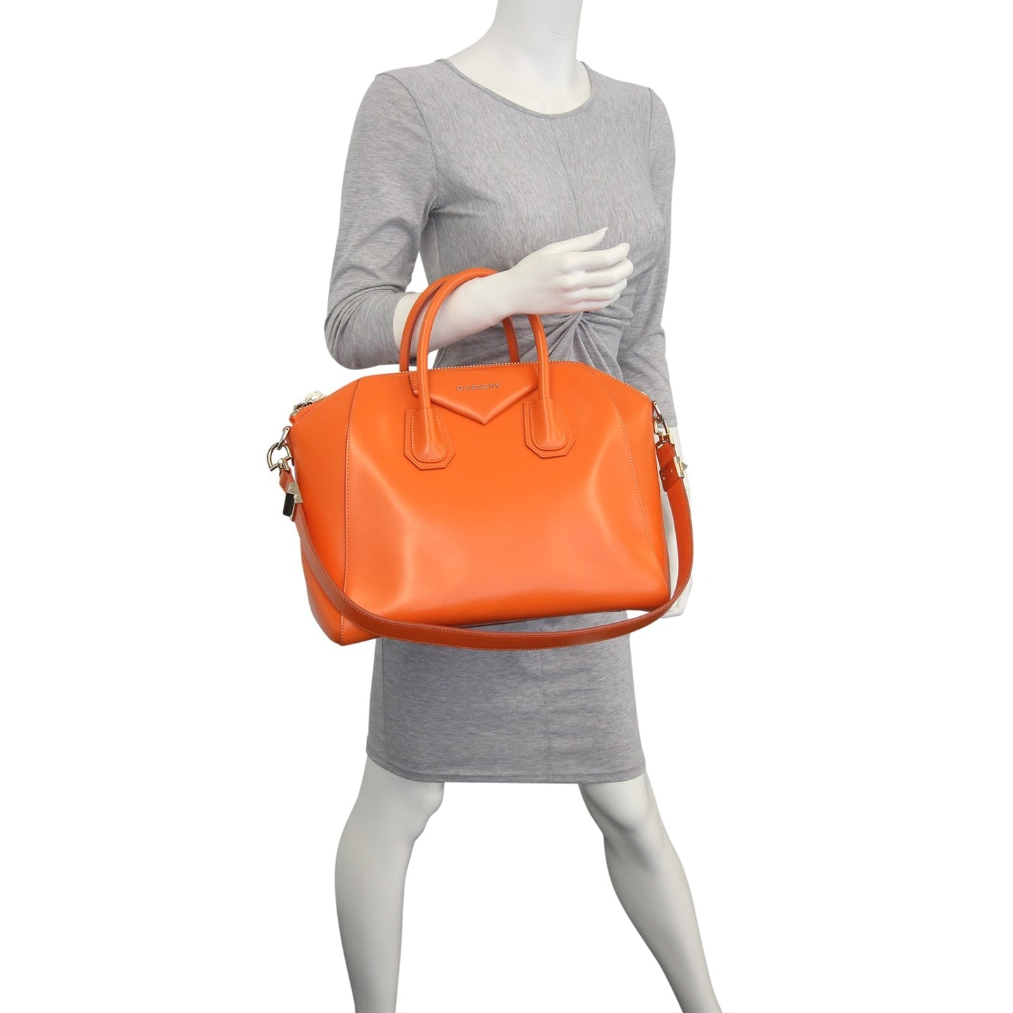 Givenchy Antigona Medium