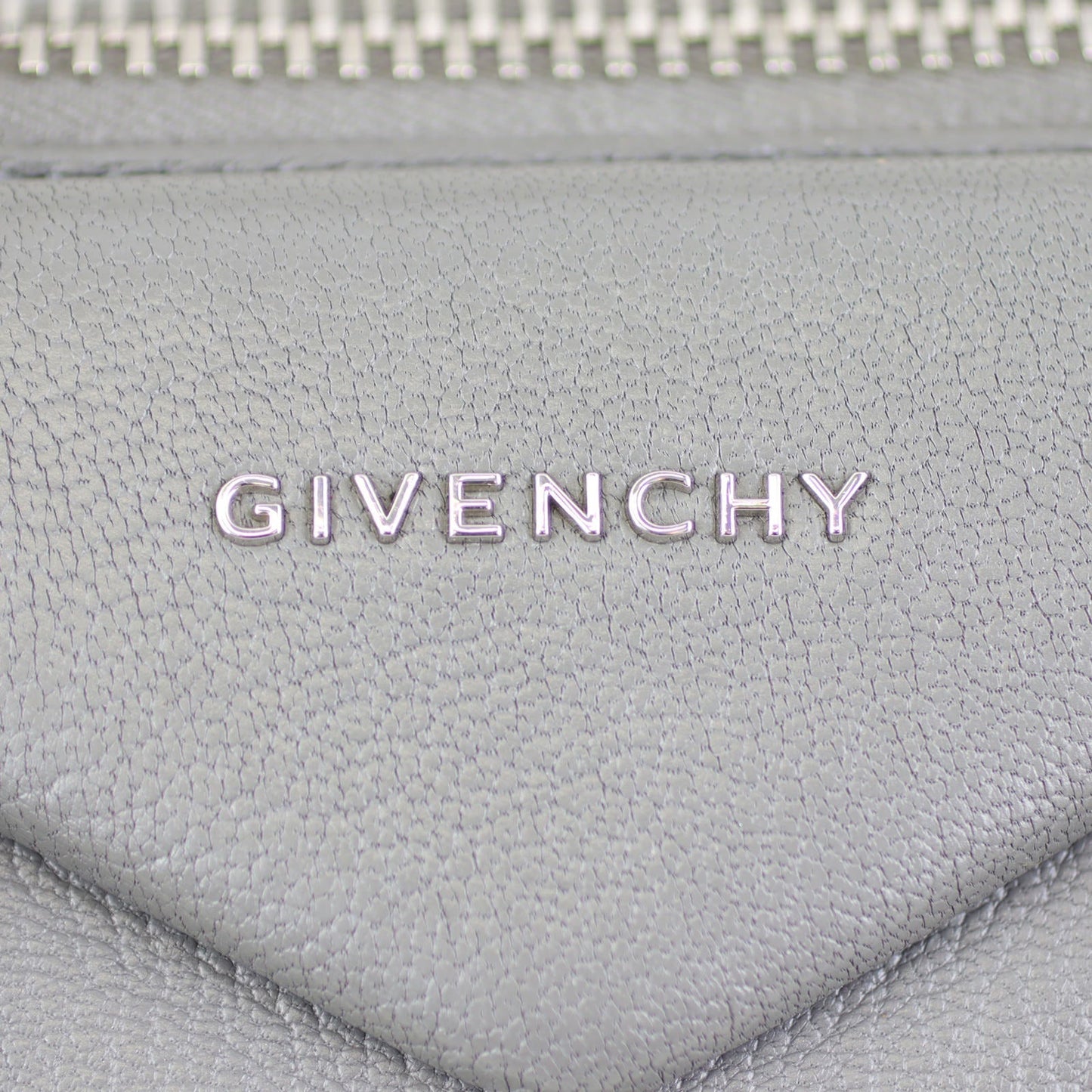 Givenchy Antigona Medium