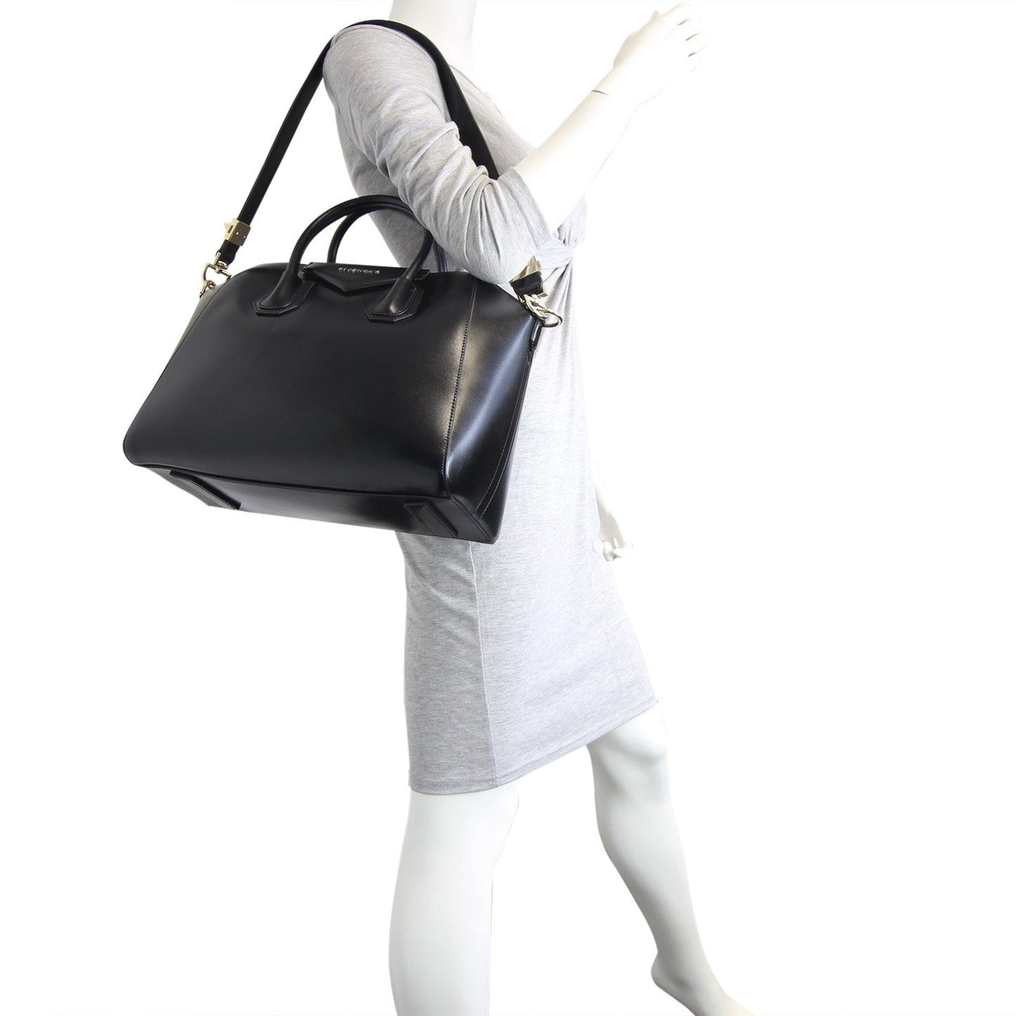 Givenchy Antigona Medium
