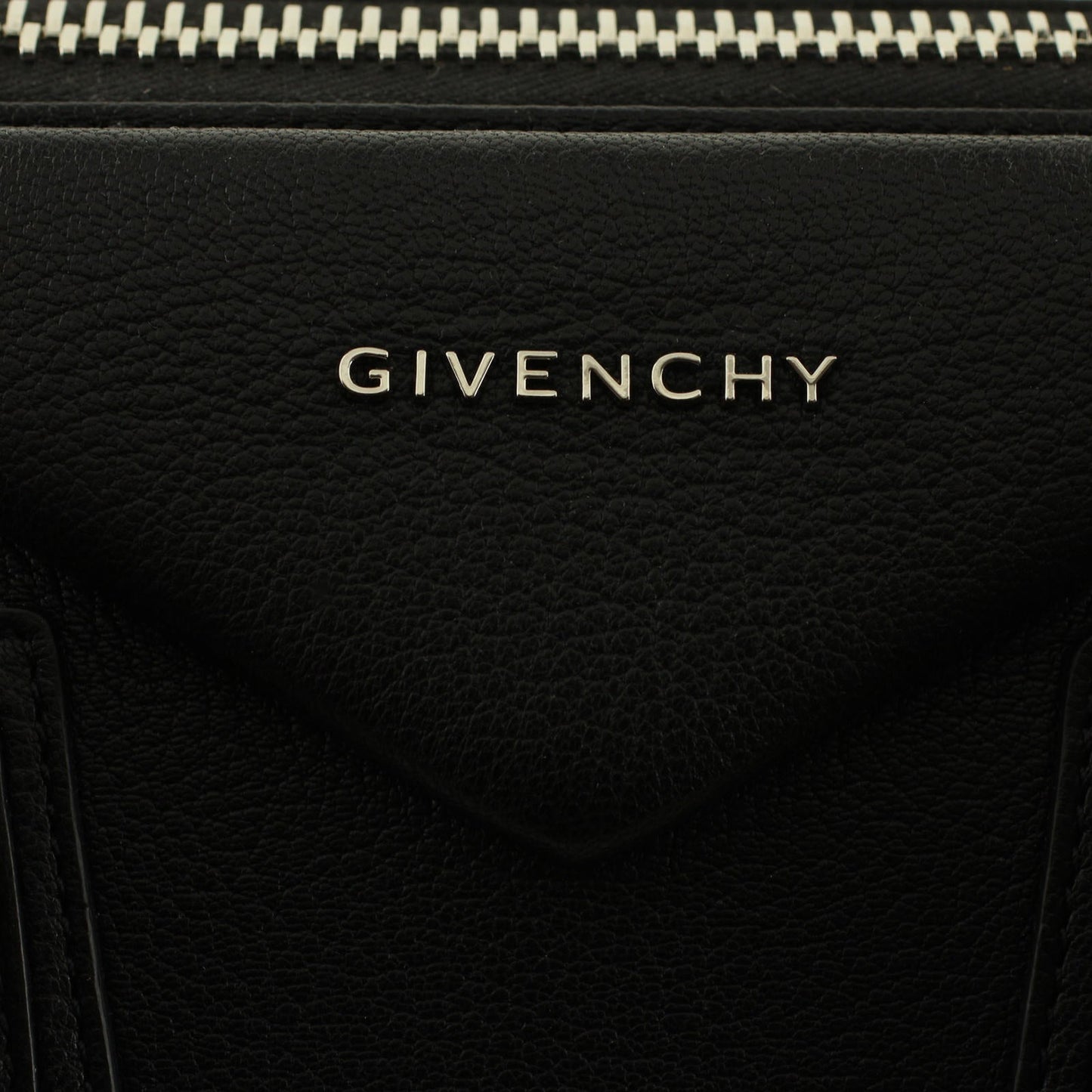 Givenchy Antigona Medium