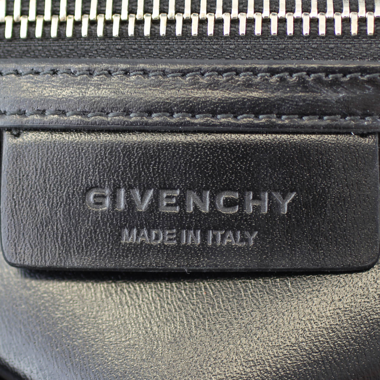 Givenchy Antigona Medium