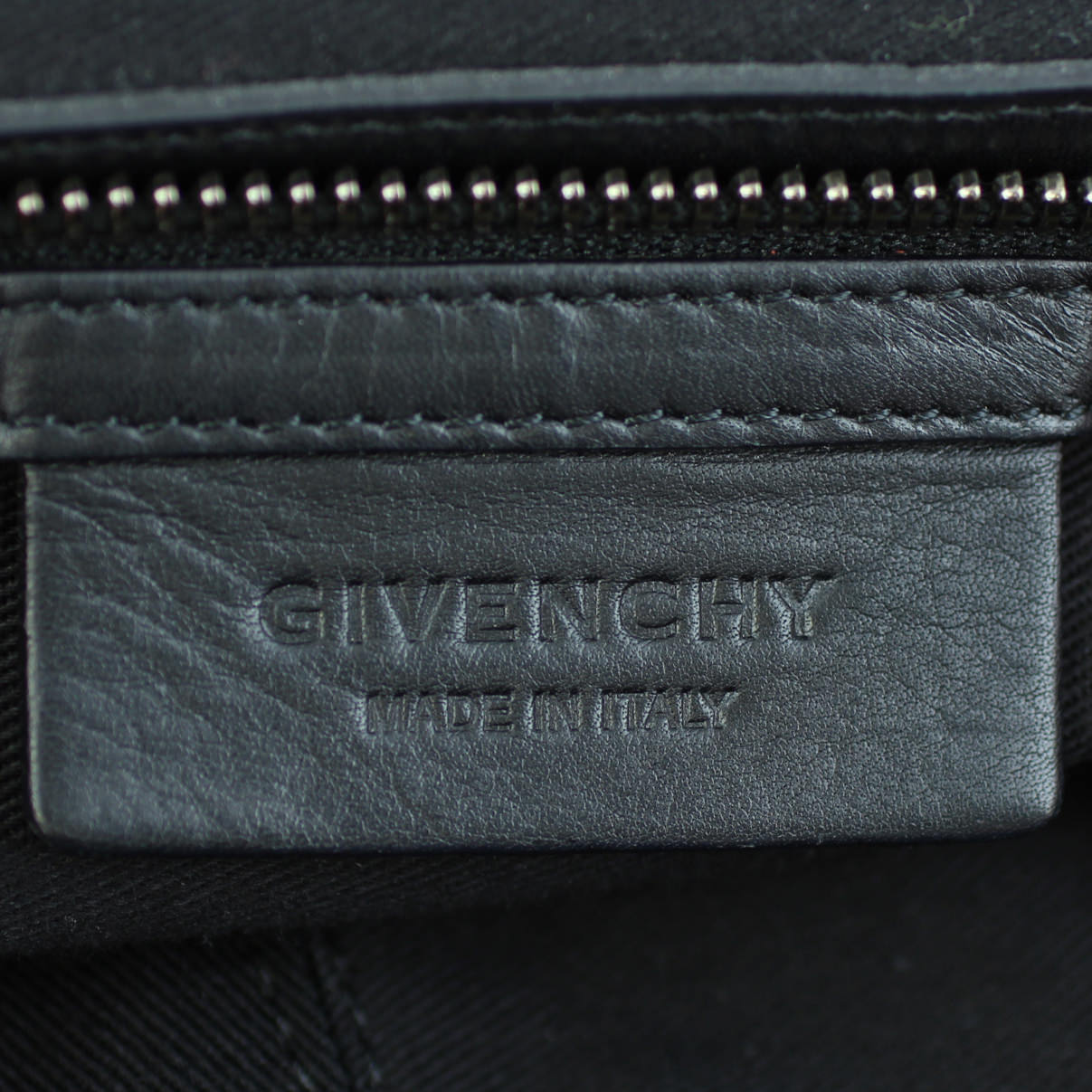 Givenchy Nightingale Medium
