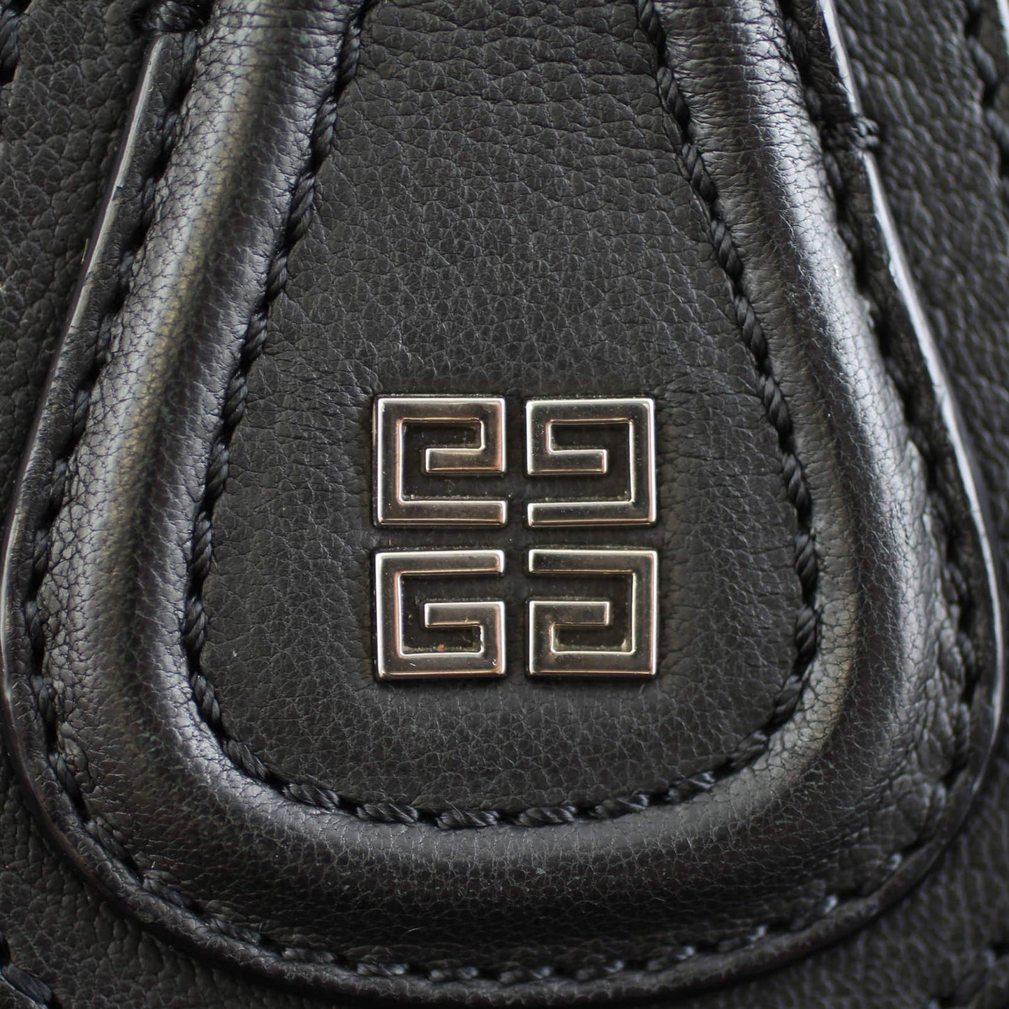 Givenchy Nightingale Small