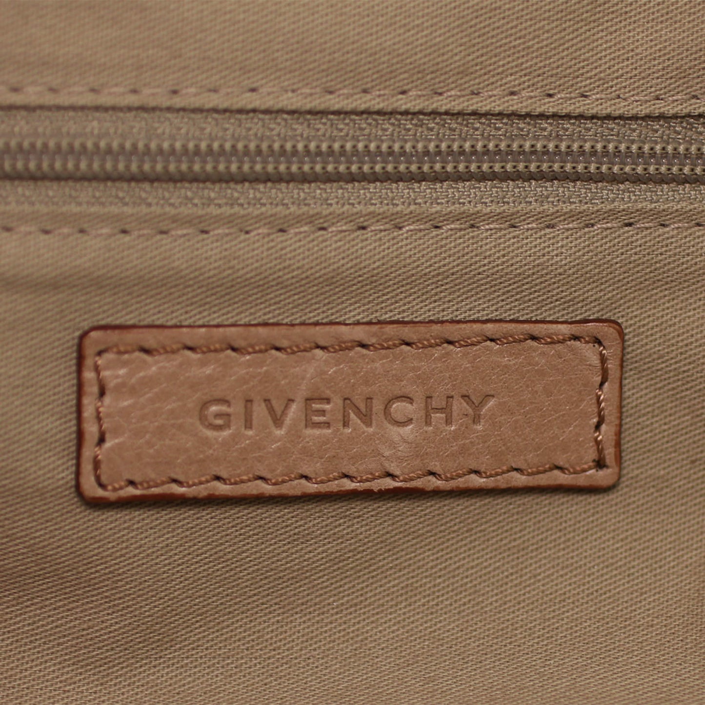 Givenchy Nightingale Medium Beige