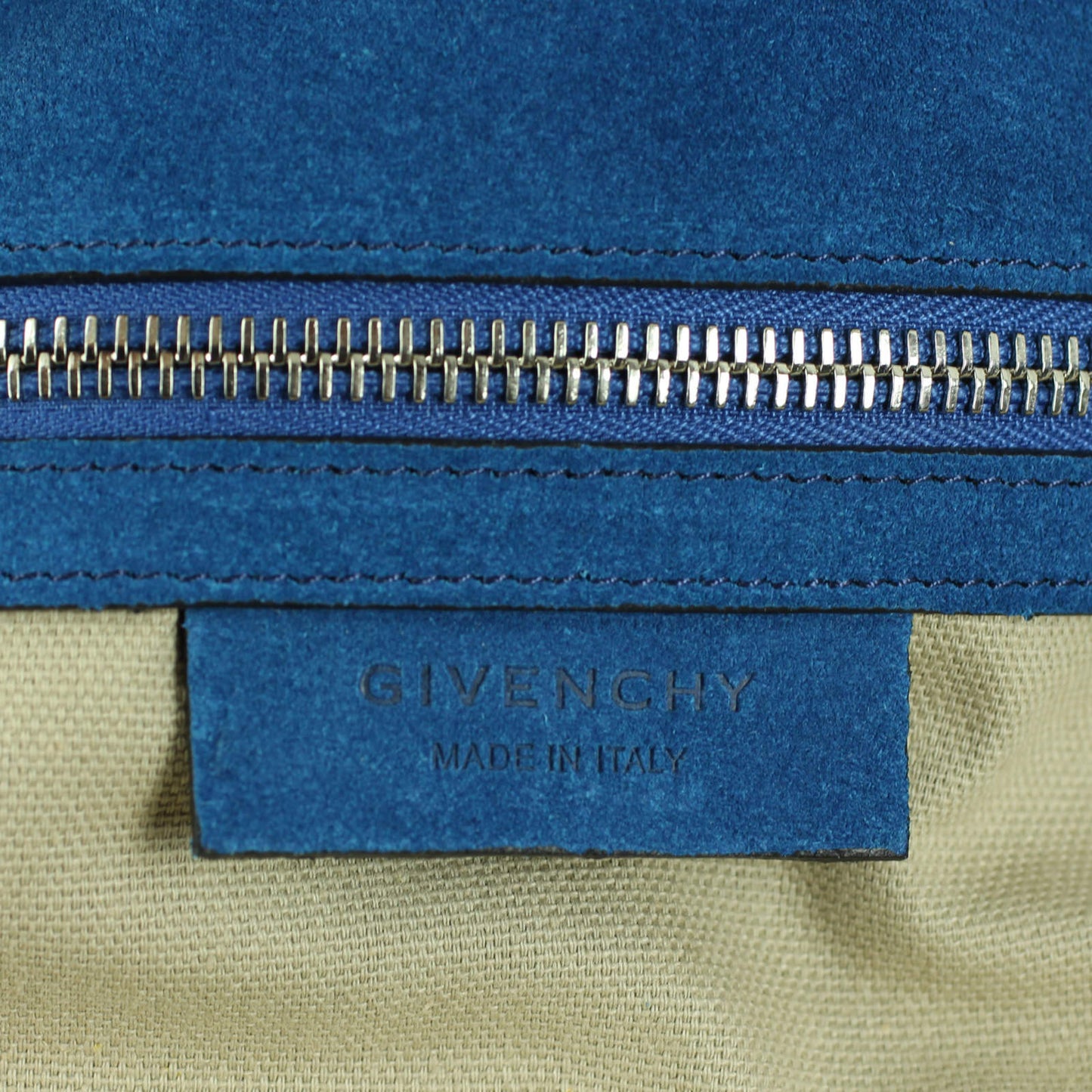 Givenchy Pandora Pure Small