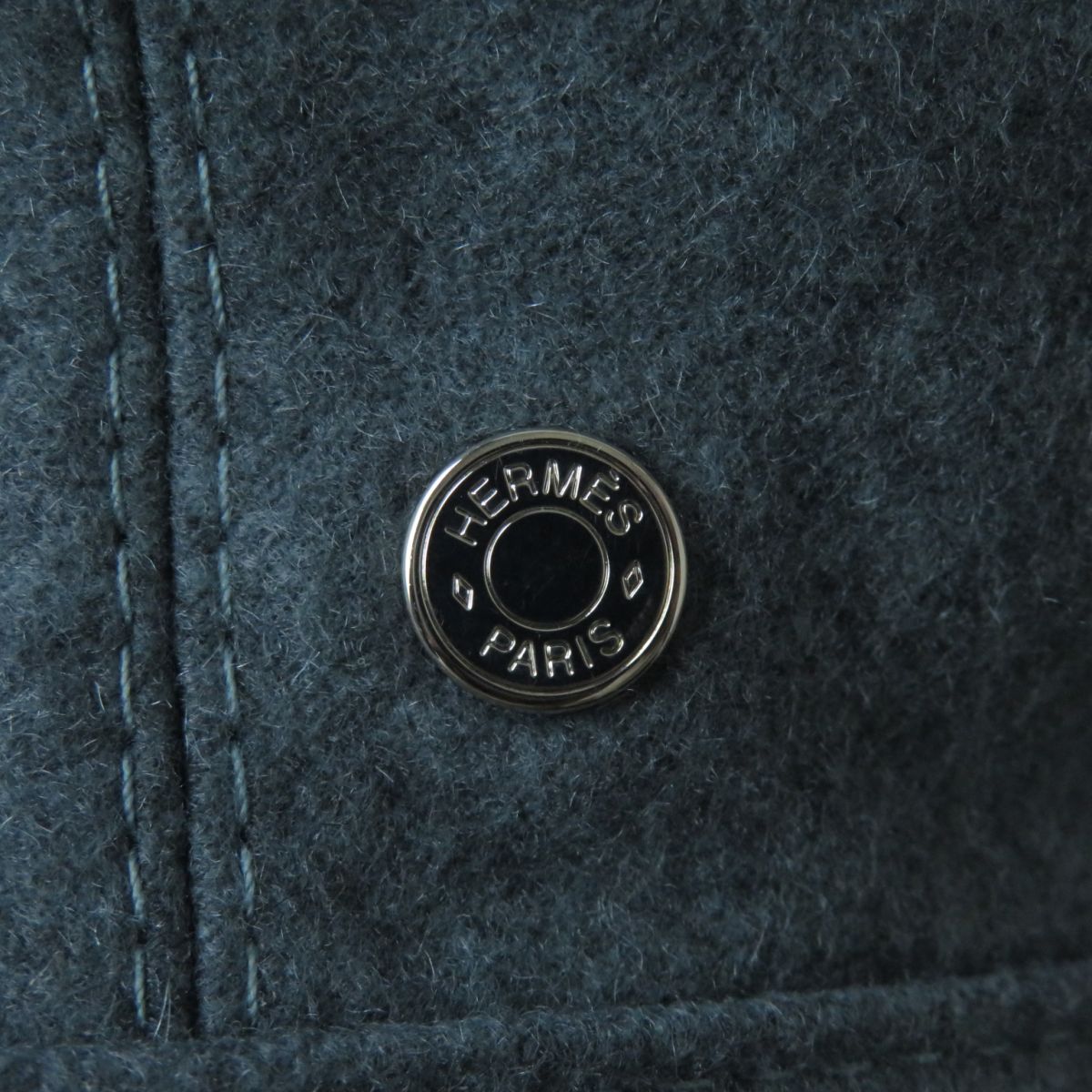 HERMES beret Outer: 100% cashmere, Lining: 65% rayon, Lining: 35% silk, Part: 100% polyester gray Women 58  d