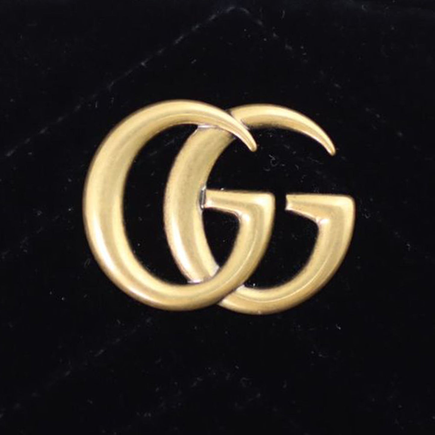 Gucci GG Marmont Matelasse Velvet Belt Bag