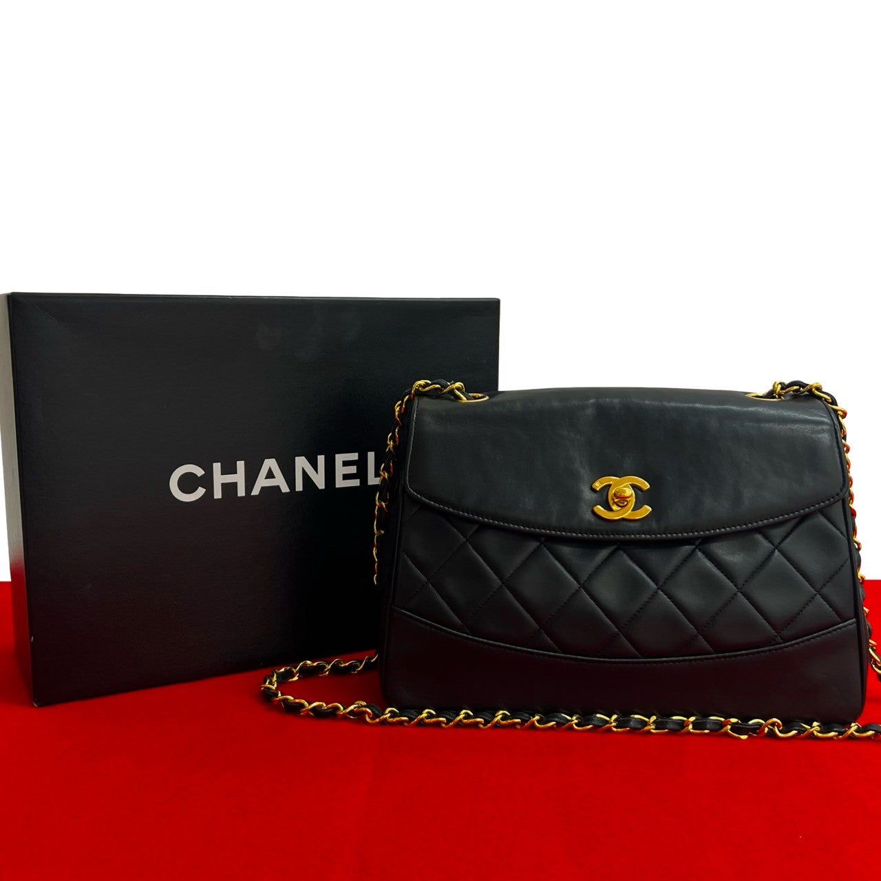 Chanel Matelassé Lambskin Leather Shoulder Bag