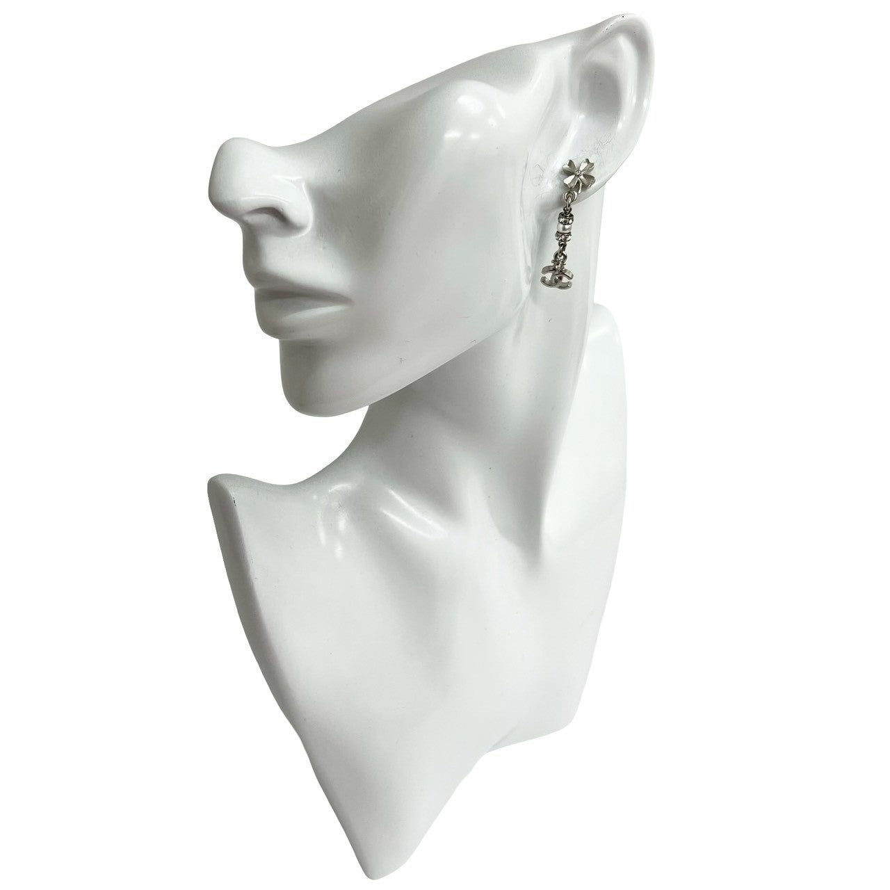 Chanel Coco Mark Clover Earrings