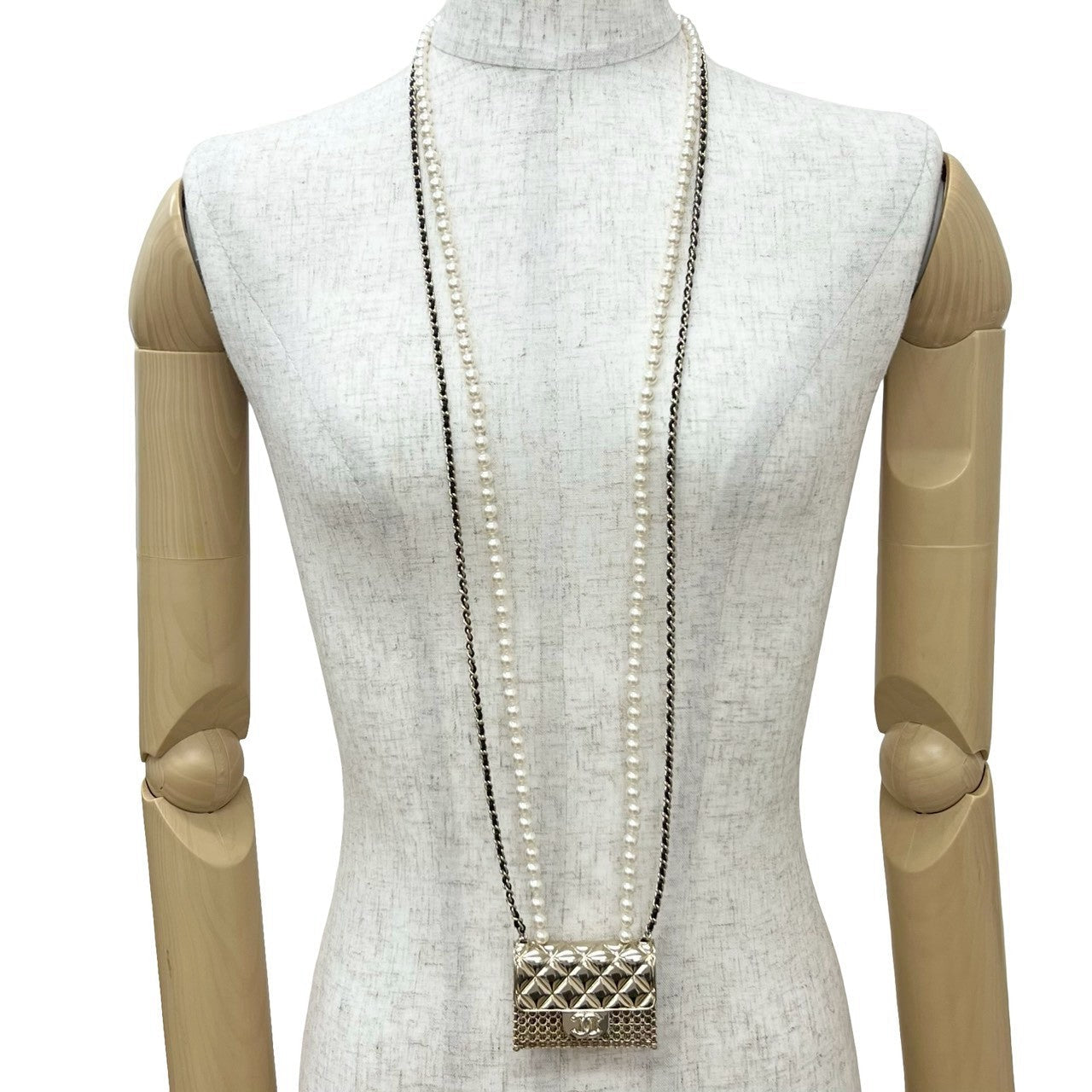 Chanel Coco Mark Matelasse Pearl Necklace